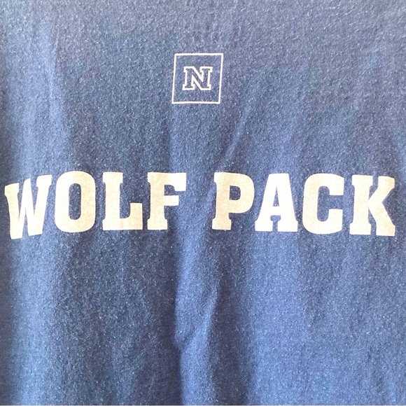 UNR Wolf Pack Crop Tee football sports tailgate back to school rush college - Picture 5 of 6